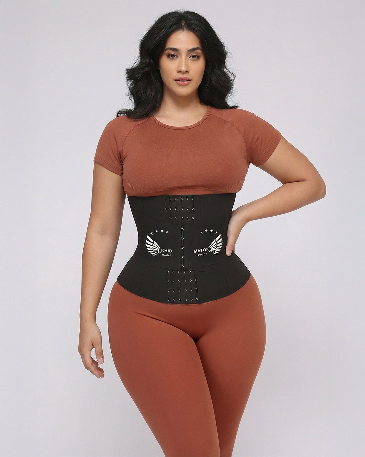 احصلي على بطن مشدود وجسم متناسق مع مشد NeoSweat® الأصلي