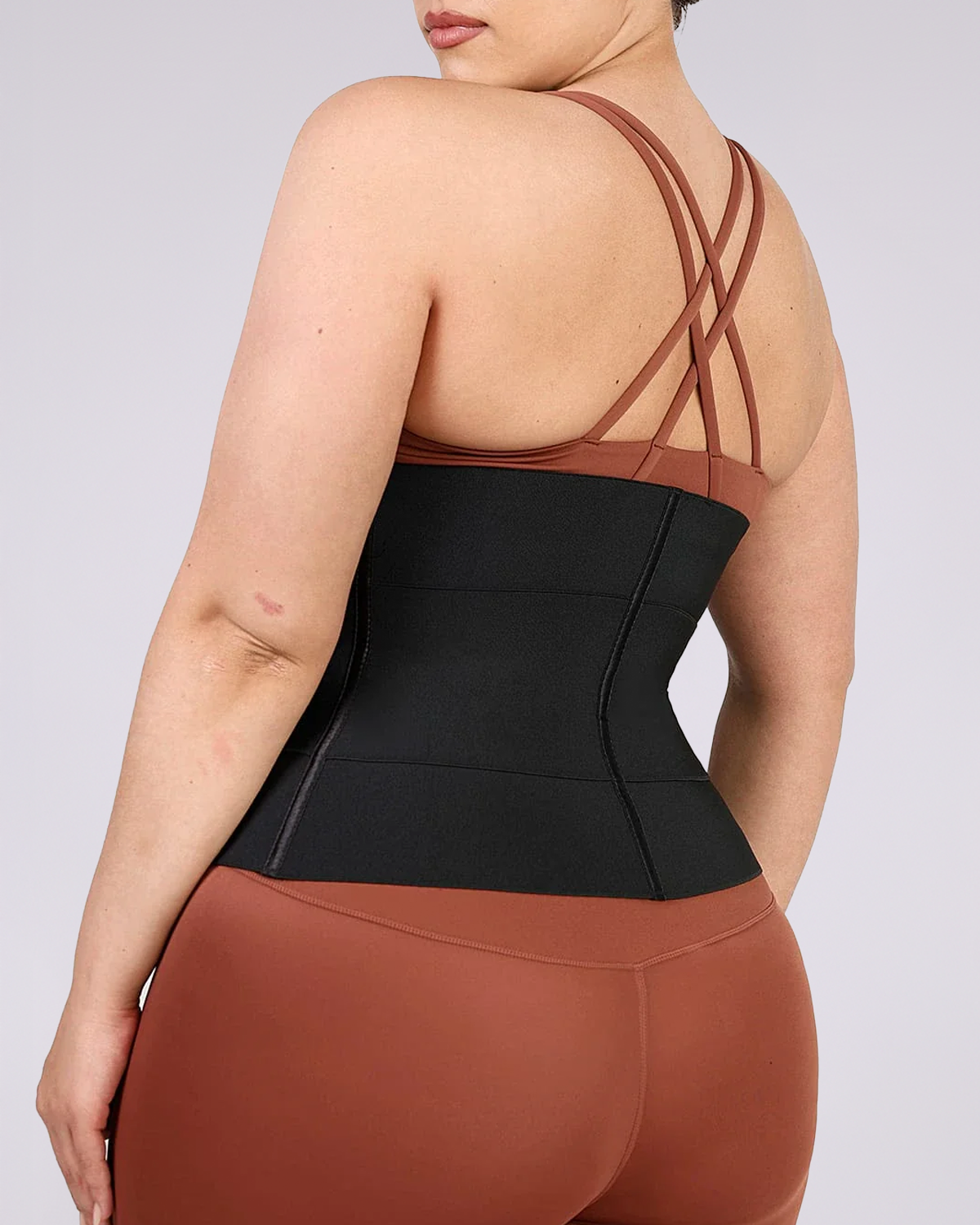 احصلي على بطن مشدود وجسم متناسق مع مشد NeoSweat® الأصلي